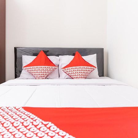 Oyo 1975 Bale Ikite Hotel Makassar Luaran gambar