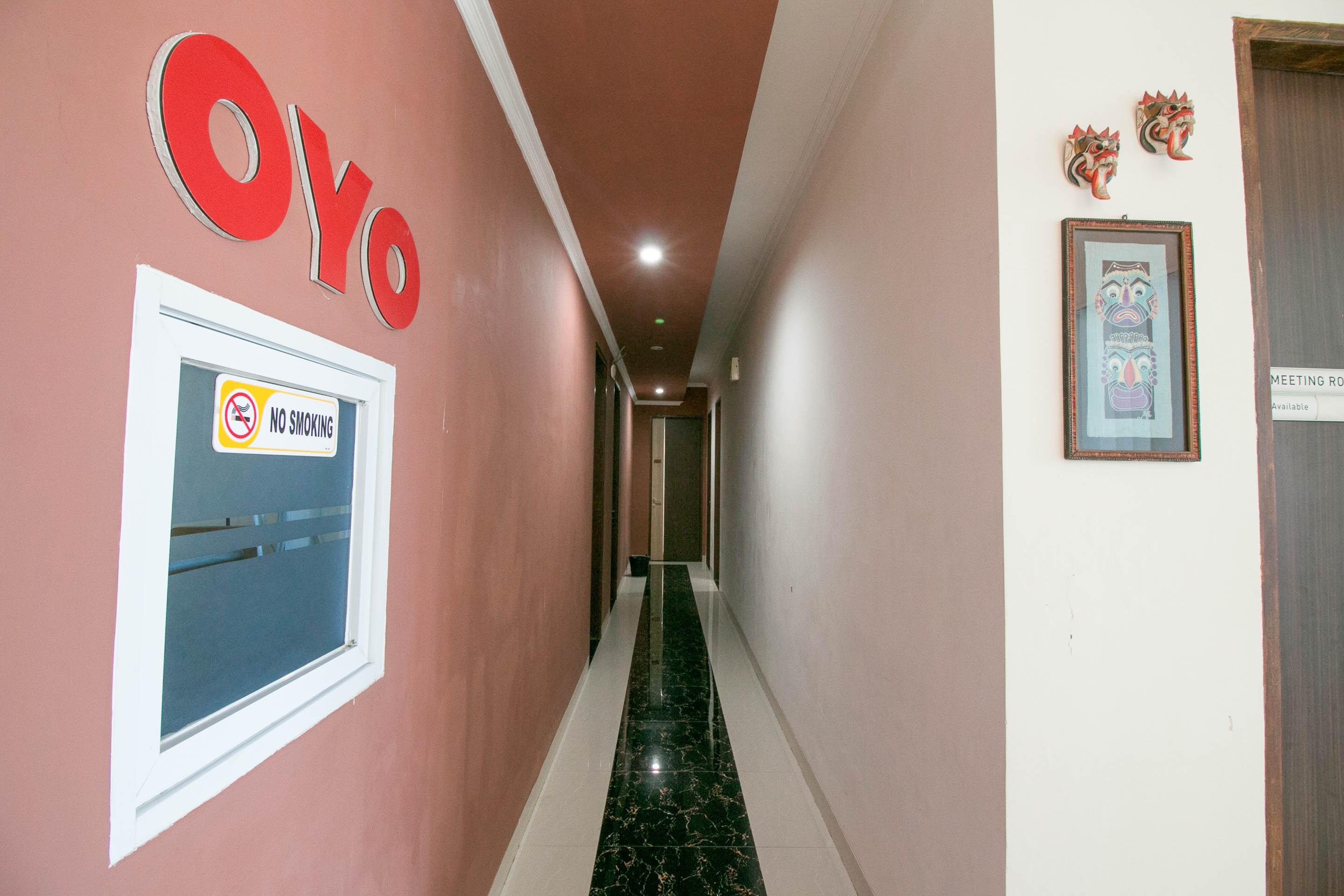 Oyo 1975 Bale Ikite Hotel Makassar Luaran gambar