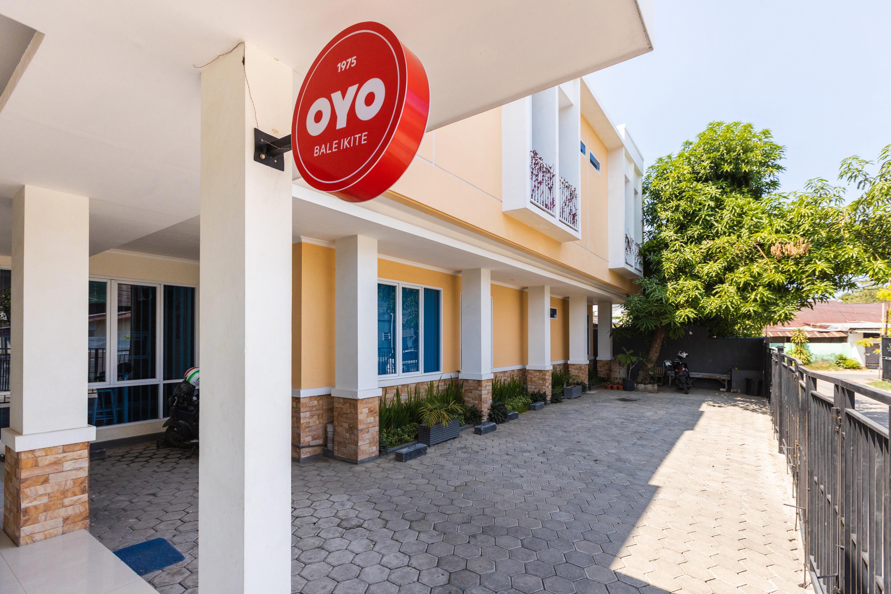 Oyo 1975 Bale Ikite Hotel Makassar Luaran gambar