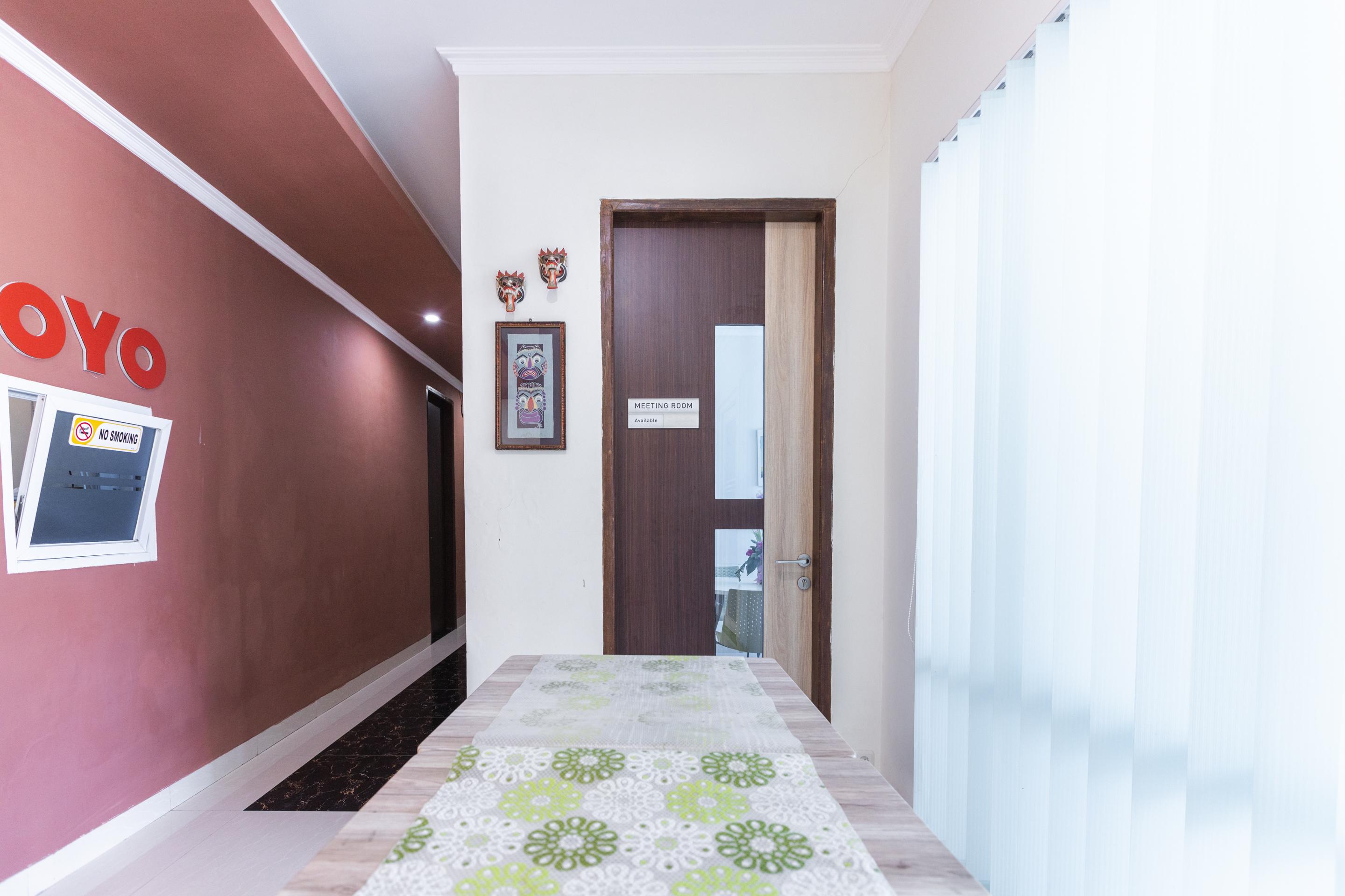 Oyo 1975 Bale Ikite Hotel Makassar Luaran gambar
